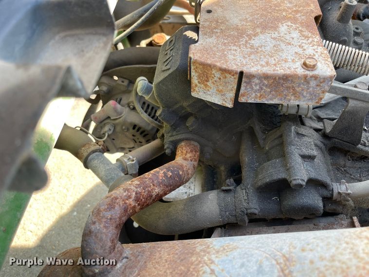 image for item MU9269 John Deere HPX Gator  utility vehicle