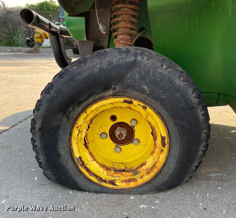 image for item MU9269 John Deere HPX Gator  utility vehicle