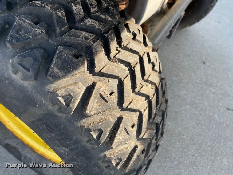 image for item MU9269 John Deere HPX Gator  utility vehicle