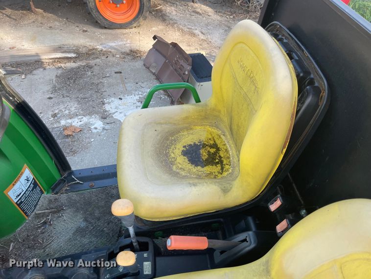 image for item MU9271 John Deere HPX Gator  utility vehicle