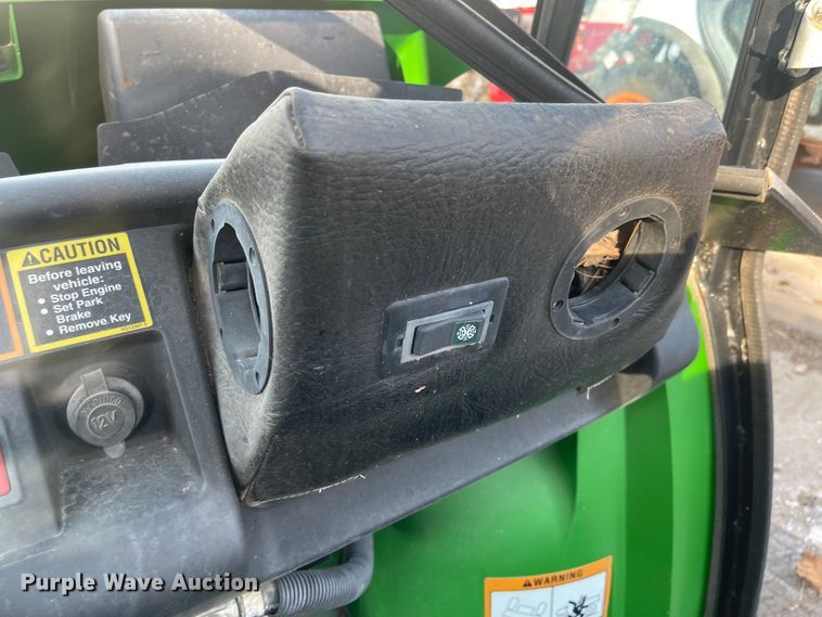 image for item MU9271 John Deere HPX Gator  utility vehicle