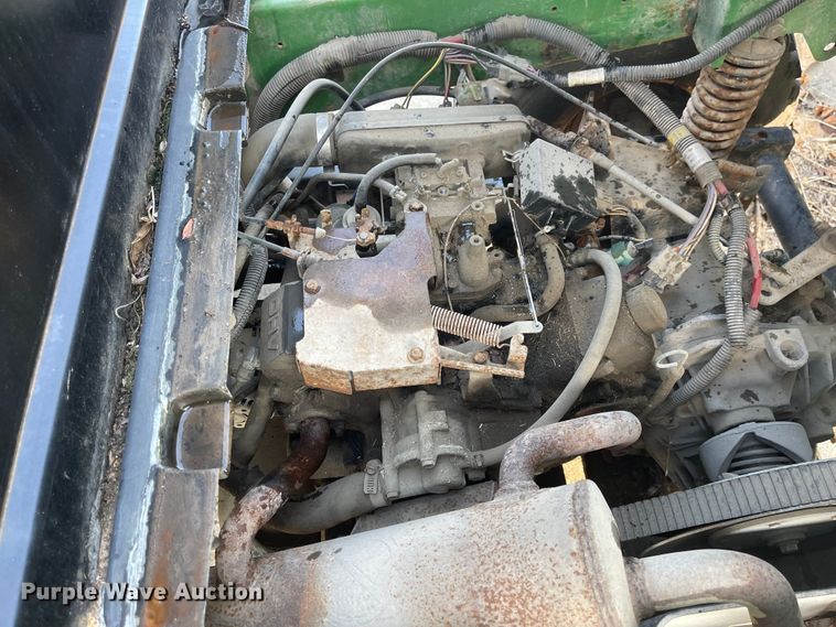 image for item MU9271 John Deere HPX Gator  utility vehicle