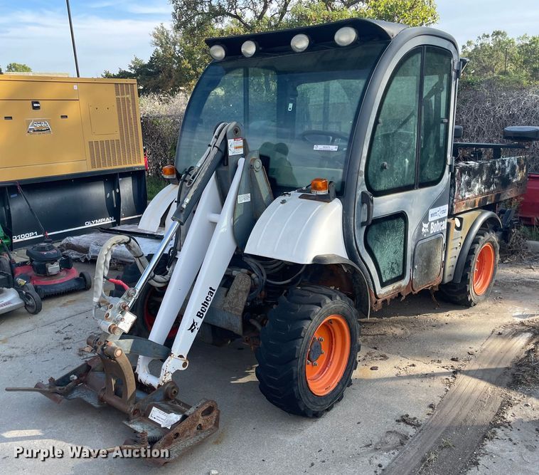 image for item MU9273 Bobcat  utility vehicle