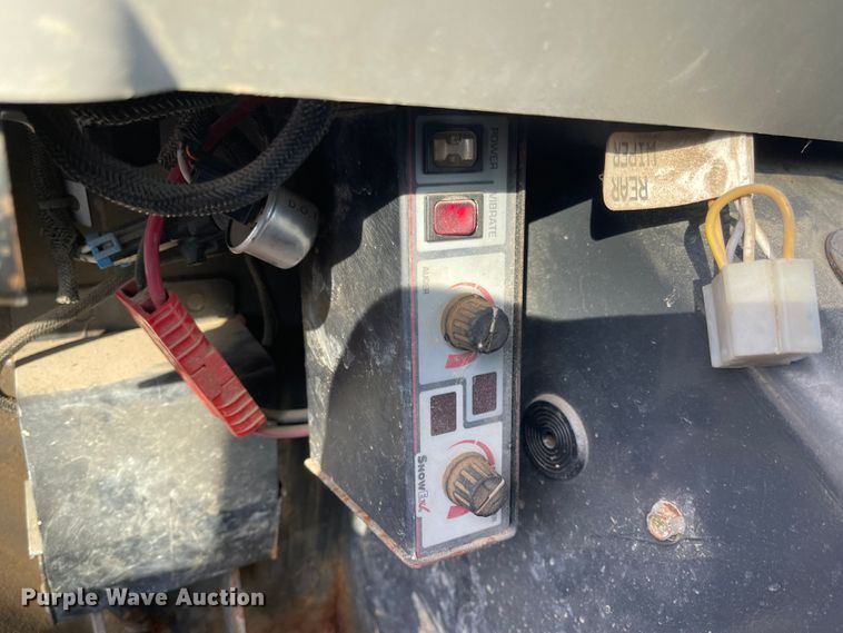 image for item MU9273 Bobcat  utility vehicle