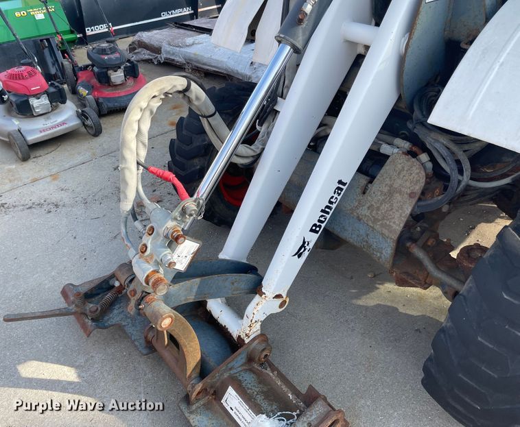 image for item MU9273 Bobcat  utility vehicle