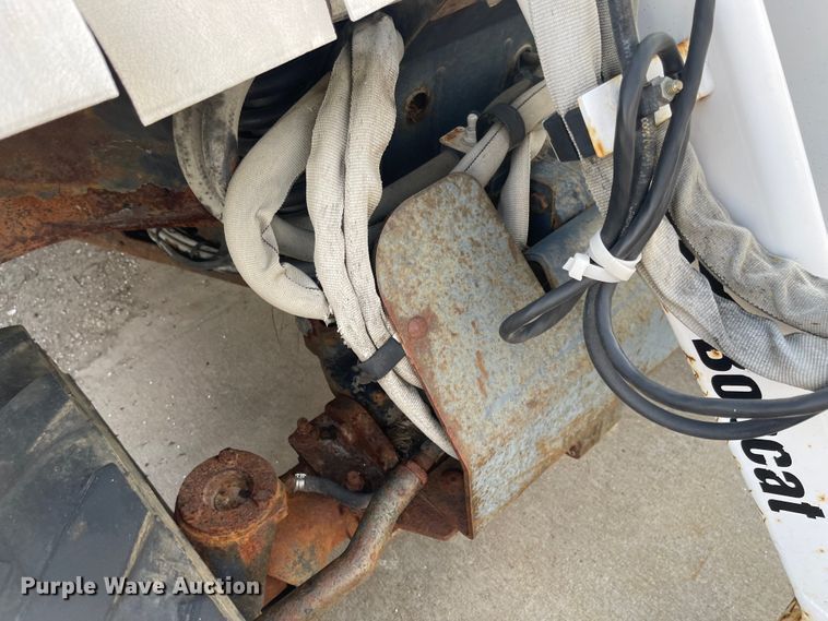 image for item MU9273 Bobcat  utility vehicle