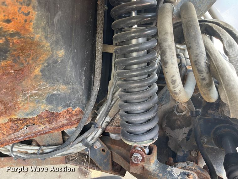 image for item MU9273 Bobcat  utility vehicle