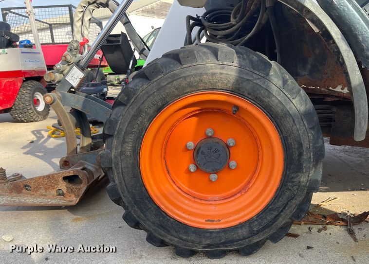 image for item MU9273 Bobcat  utility vehicle