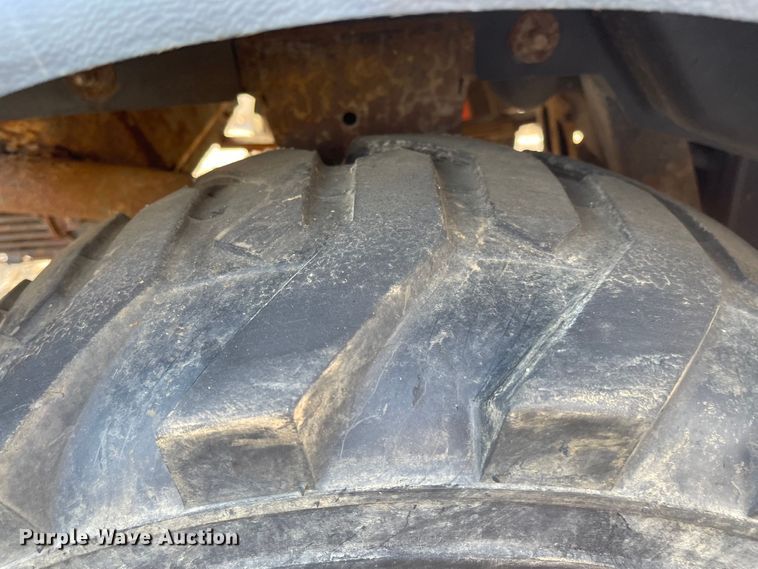 image for item MU9273 Bobcat  utility vehicle