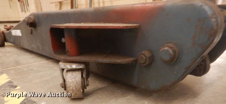 image for item MU9747 Walker 93657  floor jack