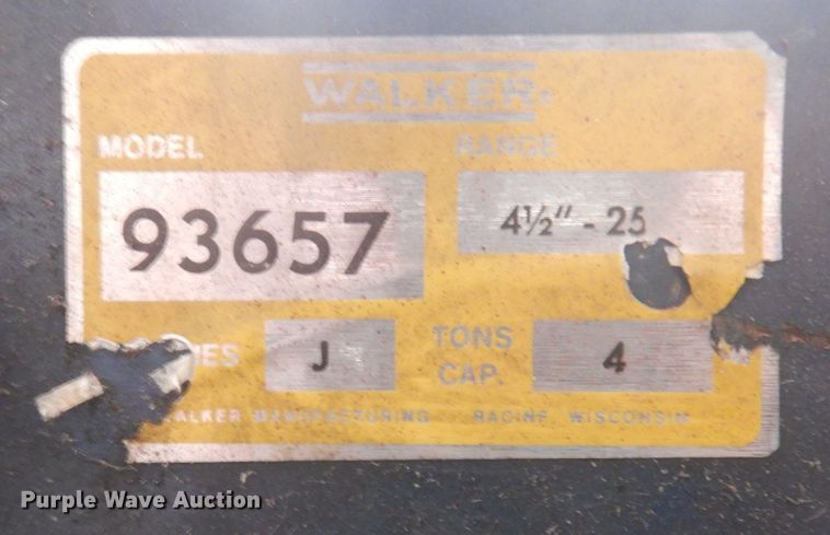 image for item MU9747 Walker 93657  floor jack