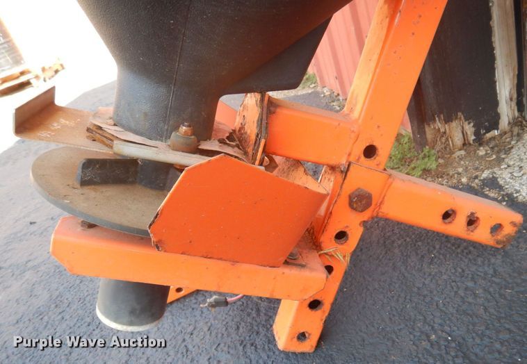 image for item MU9749 Buyers SaltDogg TGSUV1B  spreader