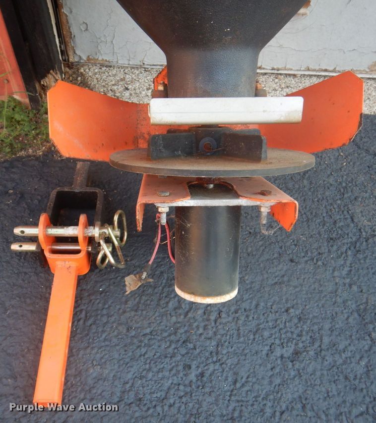 image for item MU9749 Buyers SaltDogg TGSUV1B  spreader