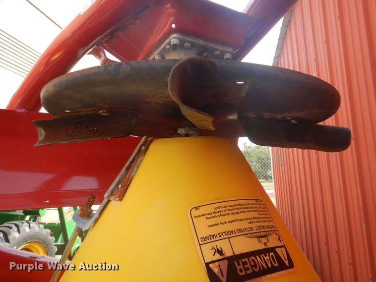 image for item MU9750 King Kutter 400  spreader