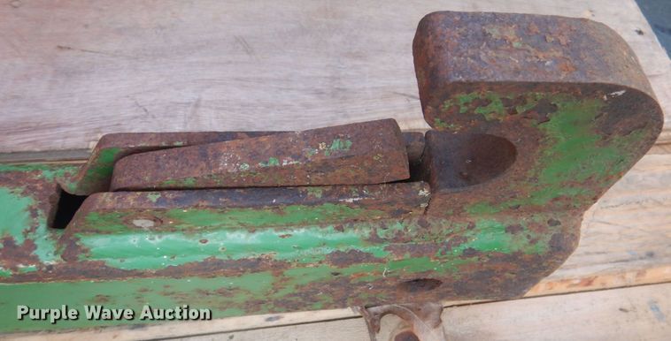 image for item MU9752 John Deere iMatch  three point quick attach