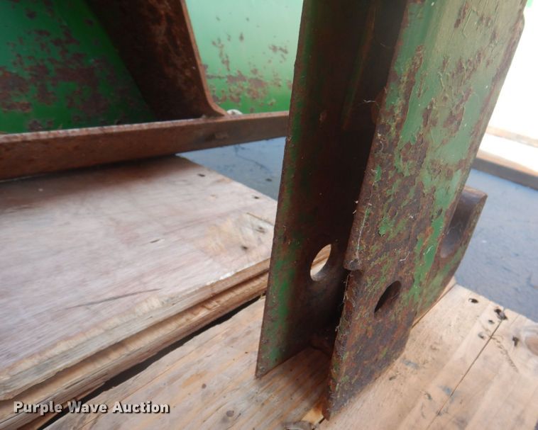 image for item MU9752 John Deere iMatch  three point quick attach