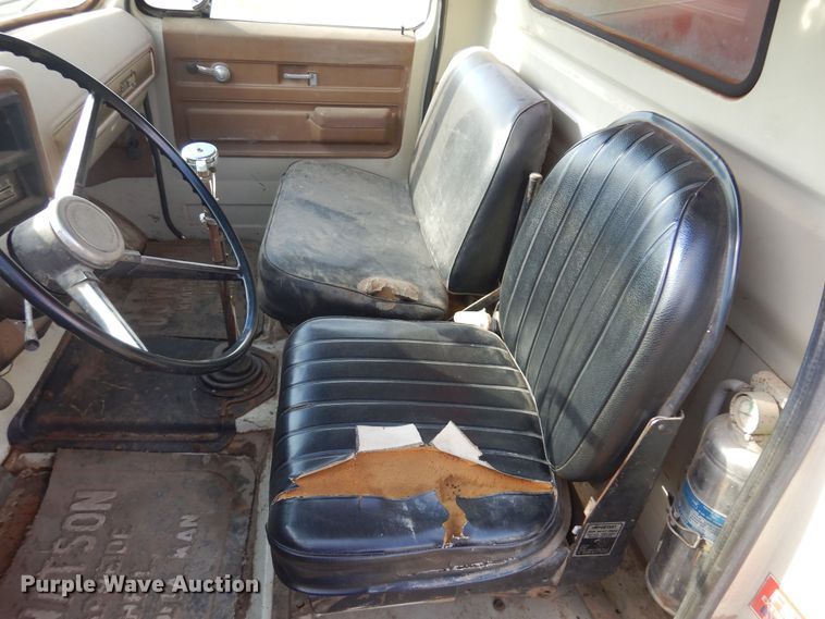 image for item DB7761 1974 Chevrolet C65  grain truck