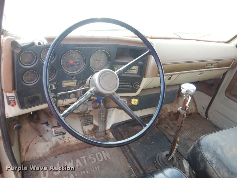 image for item DB7761 1974 Chevrolet C65  grain truck