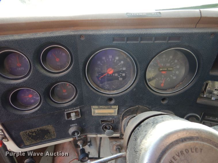 image for item DB7761 1974 Chevrolet C65  grain truck