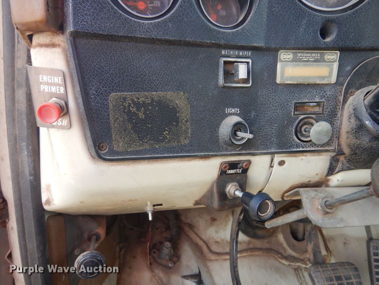 image for item DB7761 1974 Chevrolet C65  grain truck