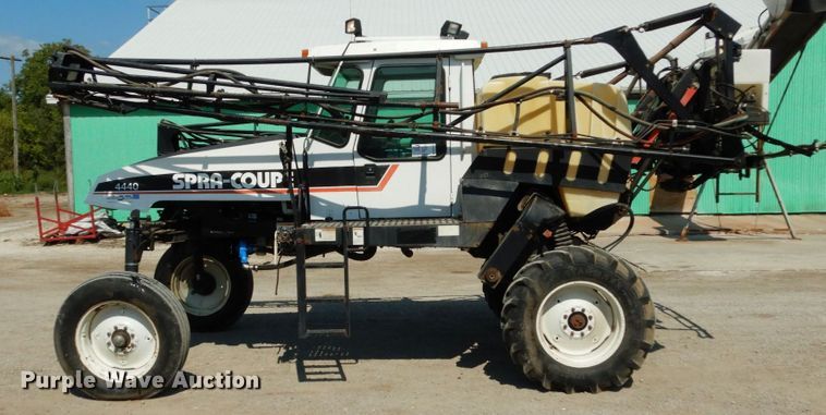 image for item DL1772 AGCO Spray Coupe 4440  sprayer