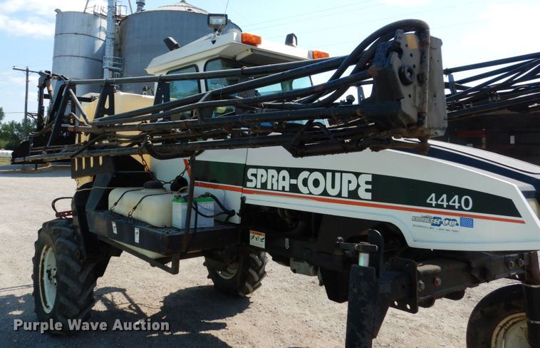 image for item DL1772 AGCO Spray Coupe 4440  sprayer