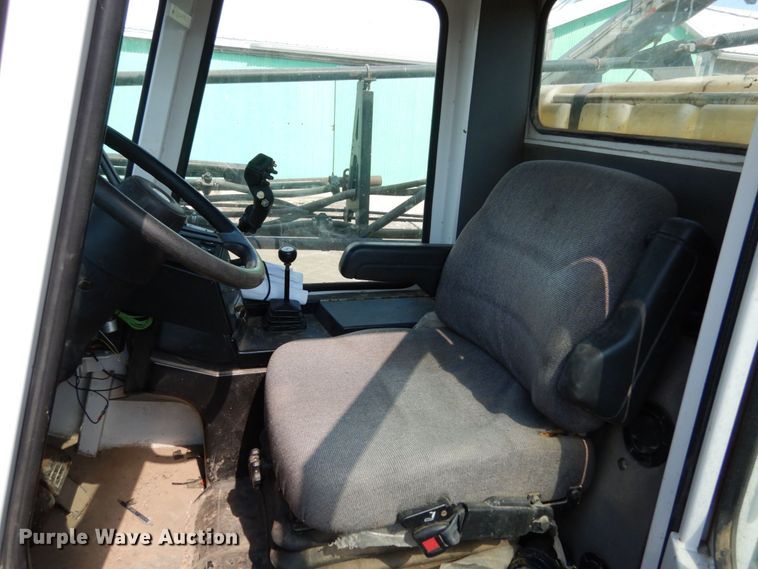 image for item DL1772 AGCO Spray Coupe 4440  sprayer