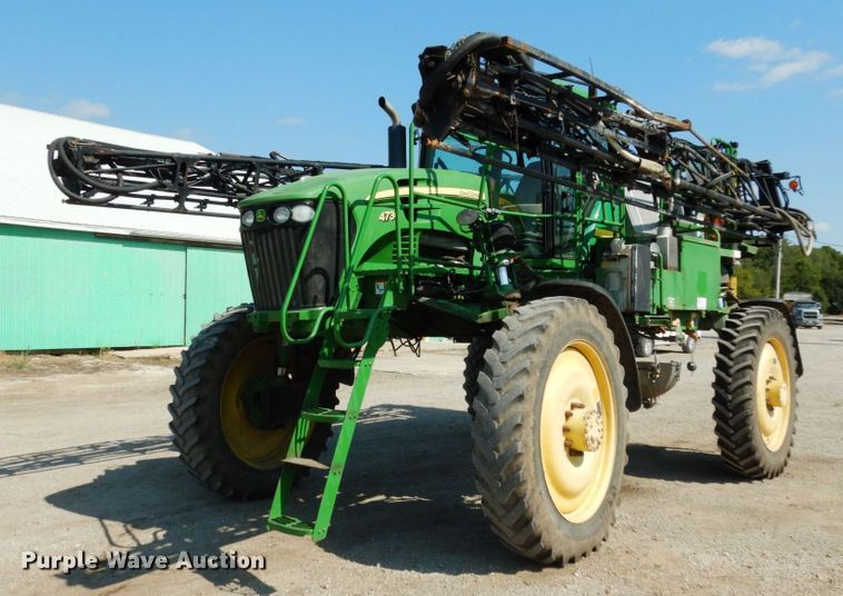 image for item DL1774 John Deere 4730  sprayer