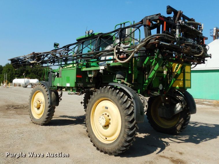 image for item DL1774 John Deere 4730  sprayer