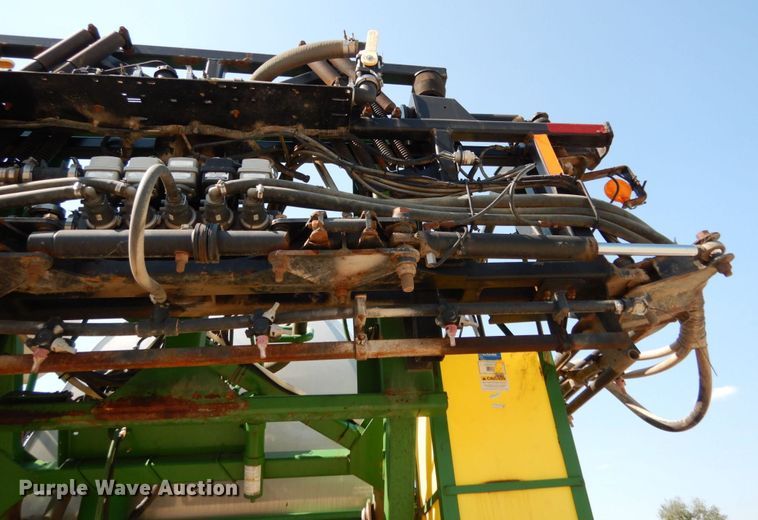 image for item DL1774 John Deere 4730  sprayer