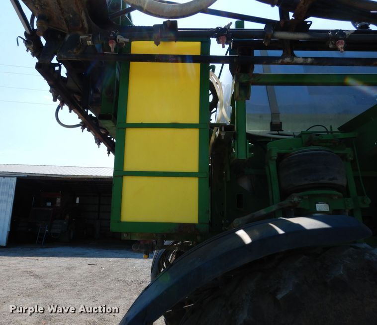 image for item DL1774 John Deere 4730  sprayer