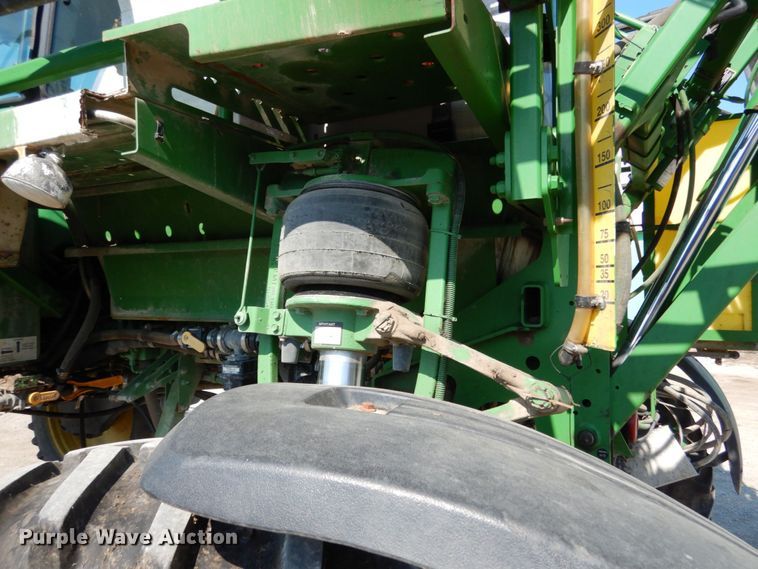 image for item DL1774 John Deere 4730  sprayer