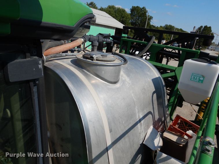 image for item DL1774 John Deere 4730  sprayer