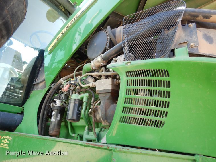 image for item DL1774 John Deere 4730  sprayer