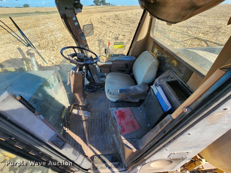 image for item DL6696 Ag-Chem RoGator 664  sprayer