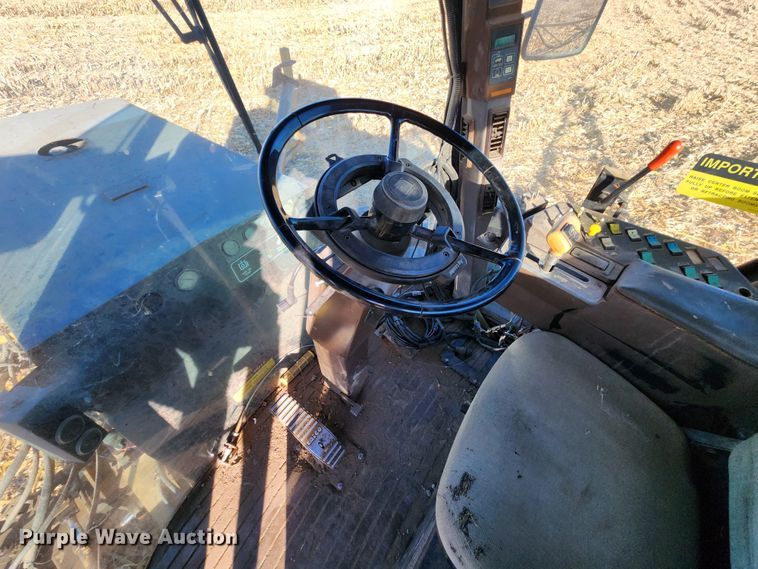 image for item DL6696 Ag-Chem RoGator 664  sprayer