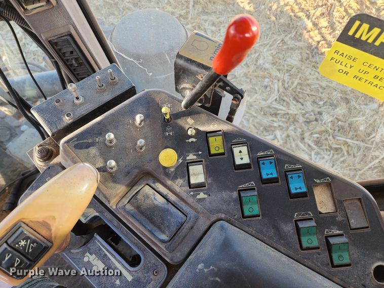 image for item DL6696 Ag-Chem RoGator 664  sprayer