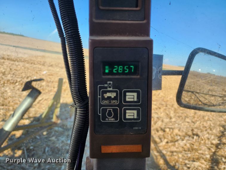 image for item DL6696 Ag-Chem RoGator 664  sprayer