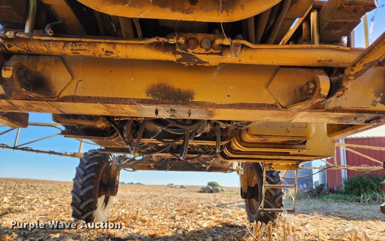 image for item DL6696 Ag-Chem RoGator 664  sprayer