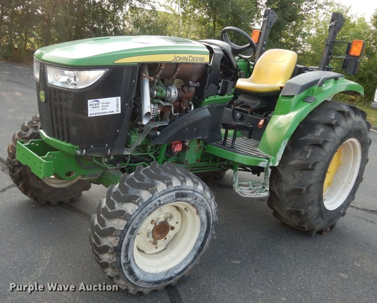 image for item DM3141 John Deere 4052M  MFWD tractor