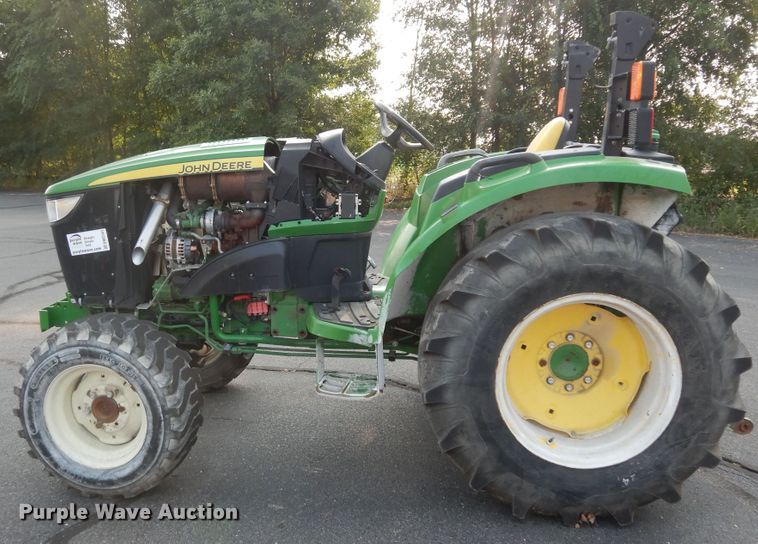 image for item DM3141 John Deere 4052M  MFWD tractor