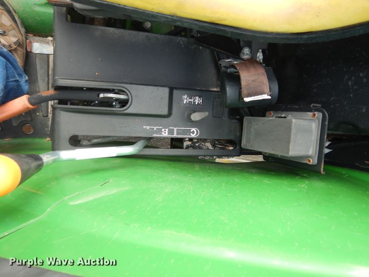 image for item DM3141 John Deere 4052M  MFWD tractor