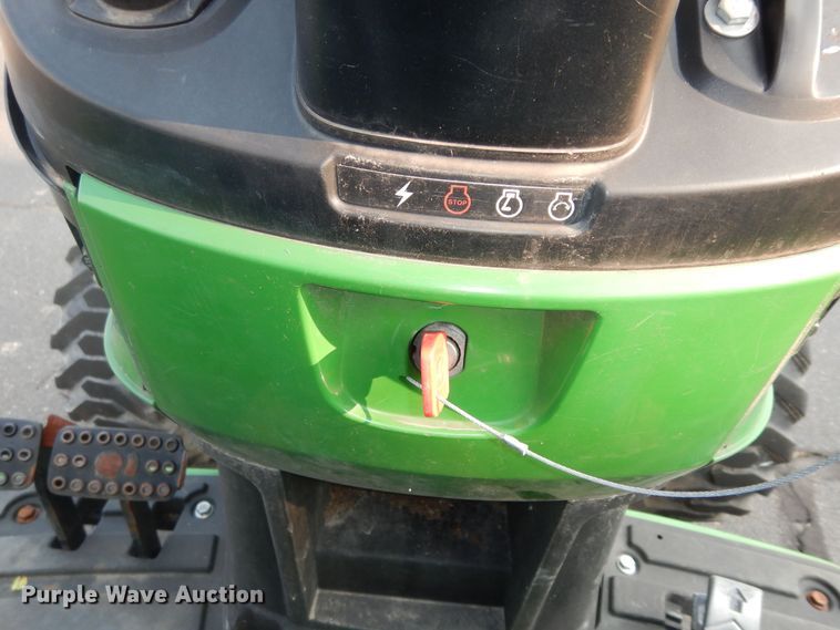 image for item DM3141 John Deere 4052M  MFWD tractor