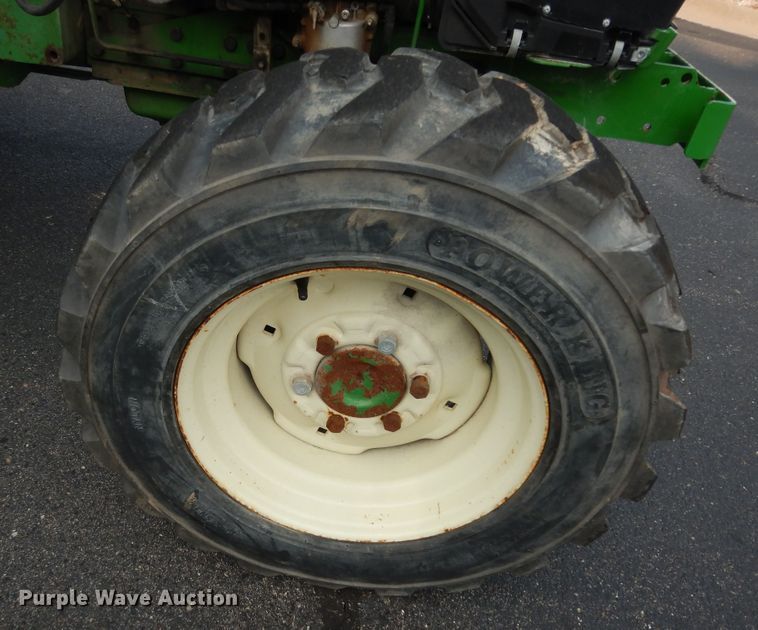 image for item DM3141 John Deere 4052M  MFWD tractor