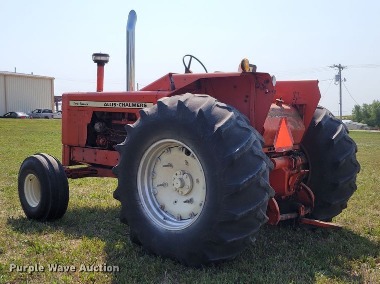 image for item DM8038 Allis Chalmers 220  tractor