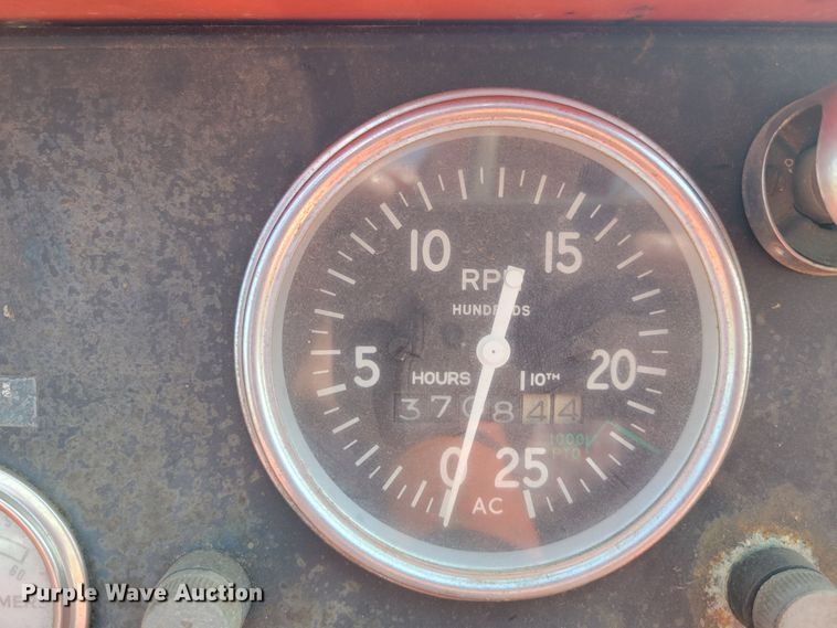 image for item DM8038 Allis Chalmers 220  tractor