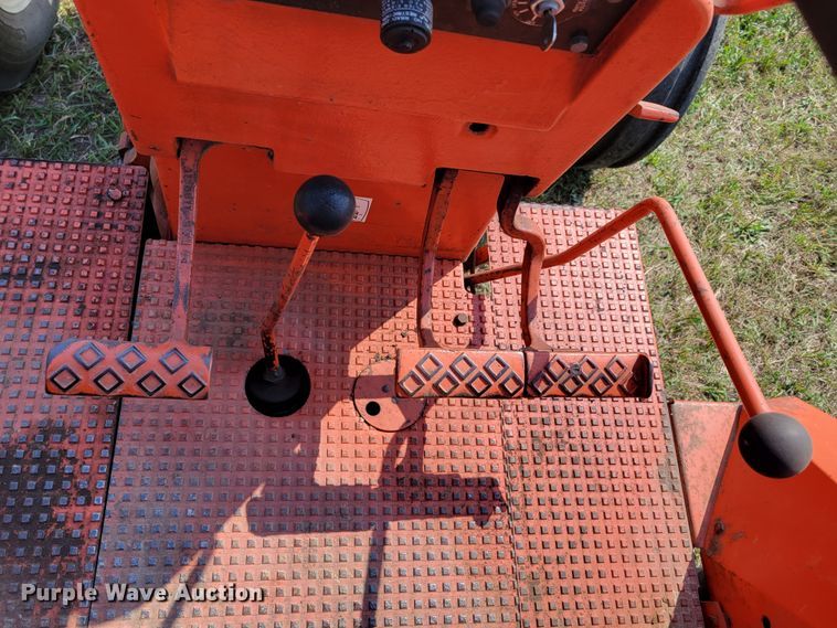 image for item DM8038 Allis Chalmers 220  tractor