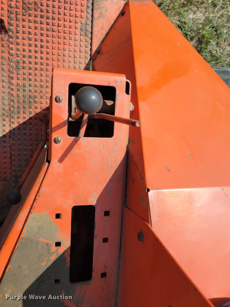 image for item DM8038 Allis Chalmers 220  tractor