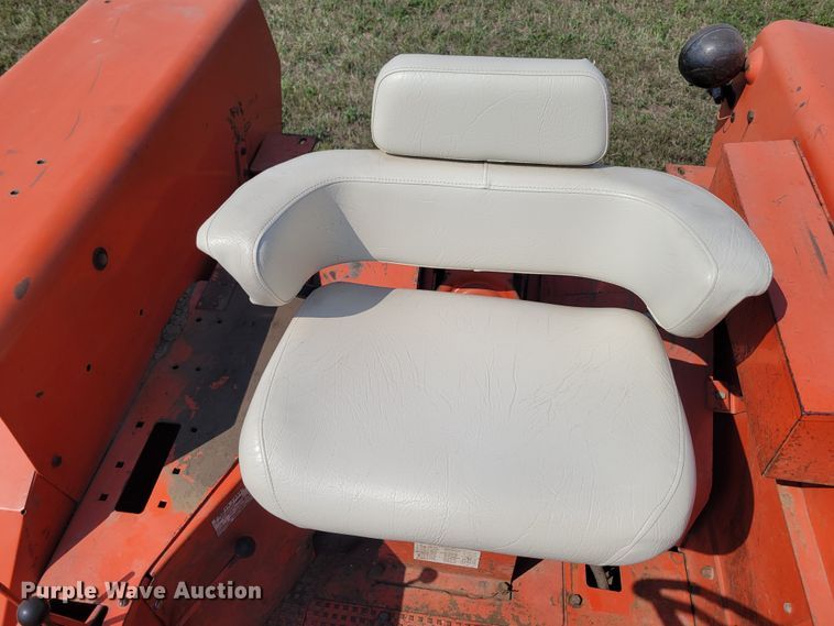 image for item DM8038 Allis Chalmers 220  tractor