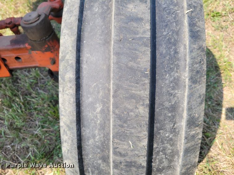 image for item DM8038 Allis Chalmers 220  tractor